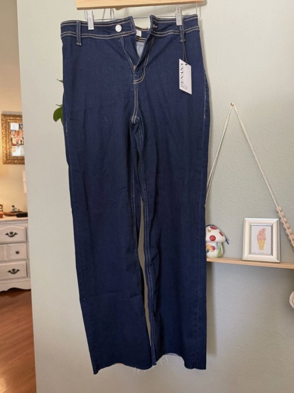 Zenana Womens Jeans Large Dark Wash High Rise Stretch Raw Hem Straight Leg NWT